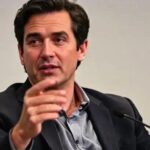 Crédito consignado deve atingir R$ 100 bilhões em 2025, afirma secretário