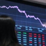 Ibovespa B3 atinge 160 mil pontos, mas Petrobras limita ganhos