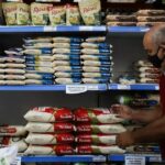 Renda real e preços contidos impulsionam consumo das famílias em 2025