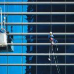 Setor de serviços registra queda de 0,1% após nove meses de alta