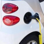 Nova lei em SP garante instalação de carregadores para veículos elétricos