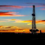 Prévia do PIB e tensões no mercado de petróleo marcam o dia