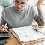 Como verificar abusos em cobranças de dívidas e seus direitos