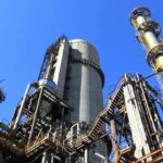 Produção industrial cresce 0,9% em fevereiro, mas ainda acumula queda em 2026